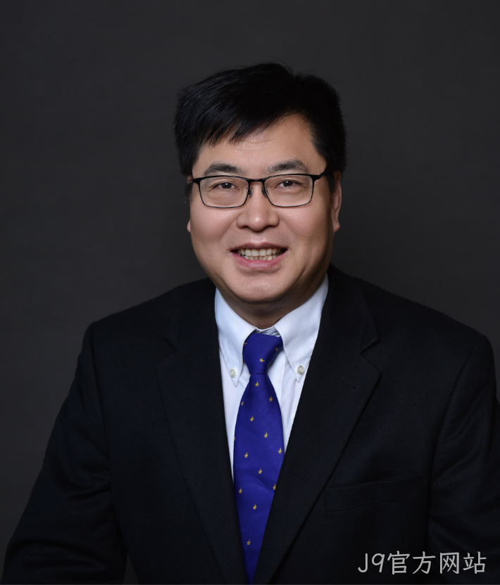 先手即全局:J9官方网站杨云春的“起跳时刻”